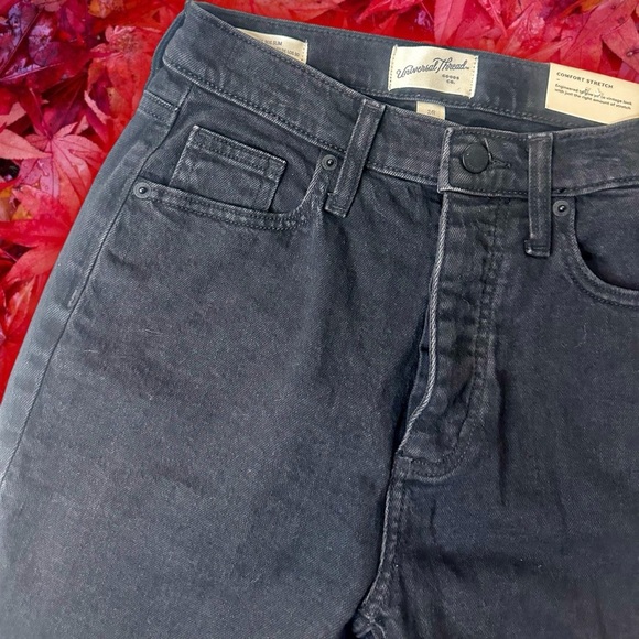 NWT Universal Thread Black Retro ‘High-Rise 90s Slim Leg Jeans’ Size 2 - Picture 9 of 16